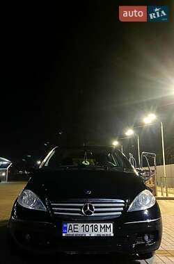 Хэтчбек Mercedes-Benz A-Class 2006 в 