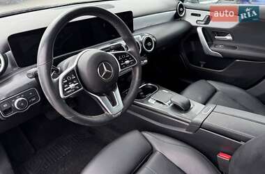 Седан Mercedes-Benz A-Class 2019 в 