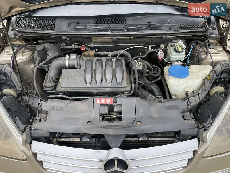 Хэтчбек Mercedes-Benz A-Class 2005 в Бориславе