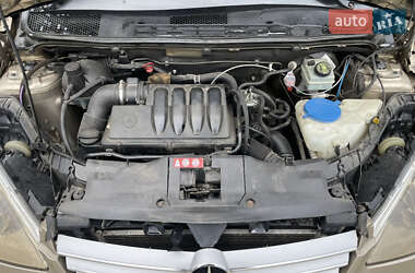 Хэтчбек Mercedes-Benz A-Class 2005 в 