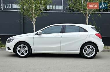 Хэтчбек Mercedes-Benz A-Class 2013 в 