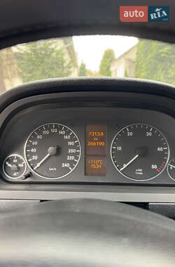 Хэтчбек Mercedes-Benz A-Class 2005 в 