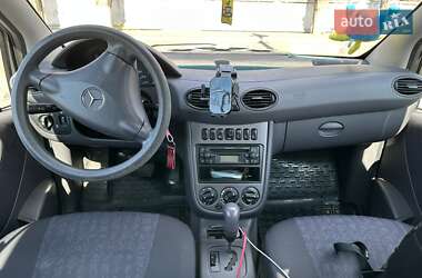 Хэтчбек Mercedes-Benz A-Class 2003 в 