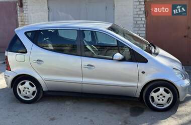 Хэтчбек Mercedes-Benz A-Class 2003 в 