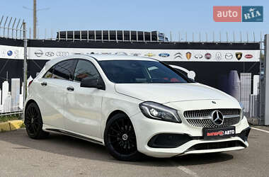 Хетчбек Mercedes-Benz A-Class 2018 в 