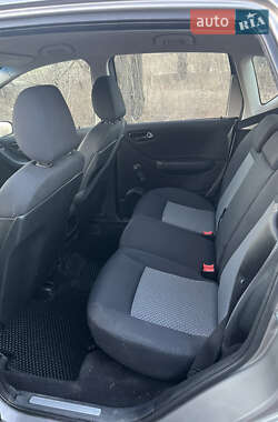 Хэтчбек Mercedes-Benz A-Class 2007 в 