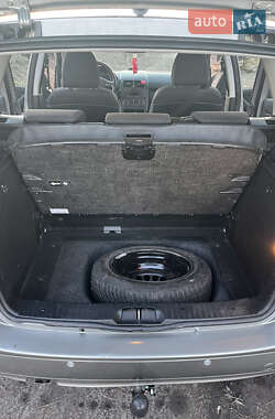 Хэтчбек Mercedes-Benz A-Class 2007 в 