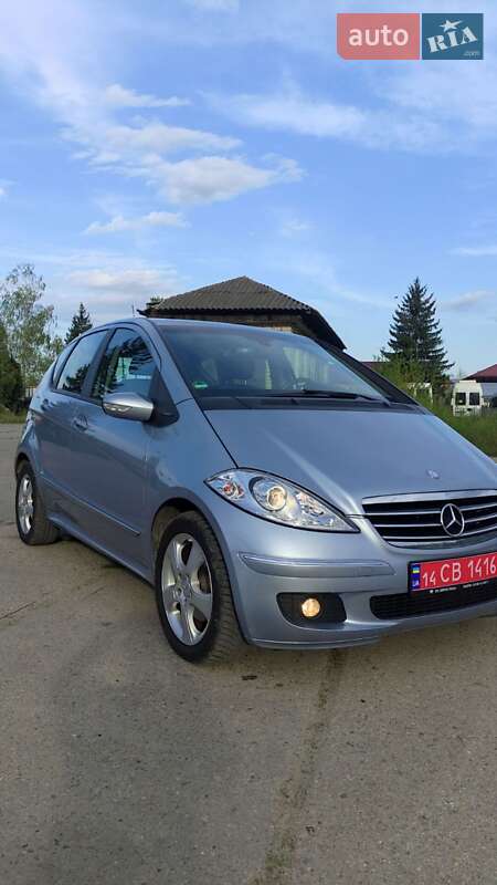 Хэтчбек Mercedes-Benz A-Class 2007 в 