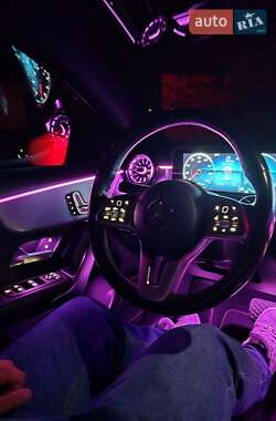 Седан Mercedes-Benz A-Class 2019 в 