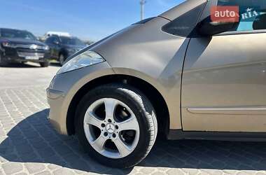 Хэтчбек Mercedes-Benz A-Class 2005 в 