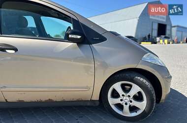 Хэтчбек Mercedes-Benz A-Class 2005 в 