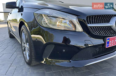 Хэтчбек Mercedes-Benz A-Class 2016 в 