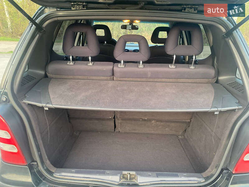 Хэтчбек Mercedes-Benz A-Class 2004 в Конотопе