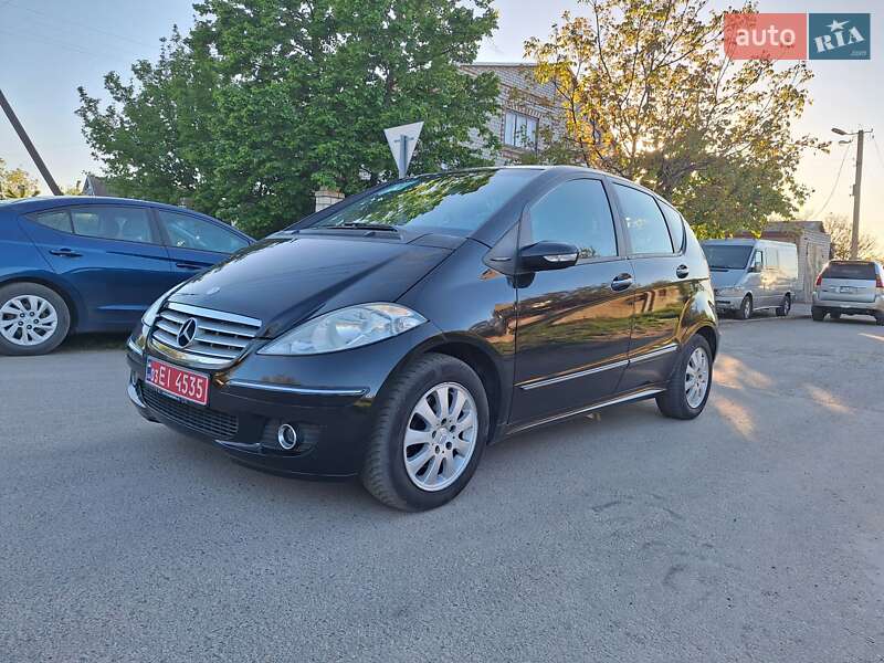 Хэтчбек Mercedes-Benz A-Class 2006 в 
