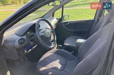 Хэтчбек Mercedes-Benz A-Class 2001 в 