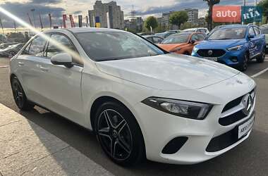 Седан Mercedes-Benz A-Class 2019 в 