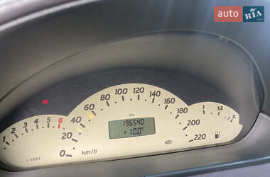 Хэтчбек Mercedes-Benz A-Class 2001 в 