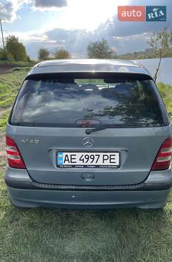Хетчбек Mercedes-Benz A-Class 2004 в 