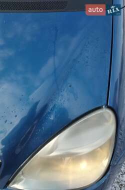 Хетчбек Mercedes-Benz A-Class 2000 в 