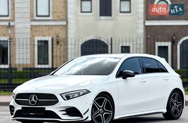 Хетчбек Mercedes-Benz A-Class 2018 в 