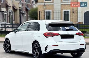 Хетчбек Mercedes-Benz A-Class 2018 в 