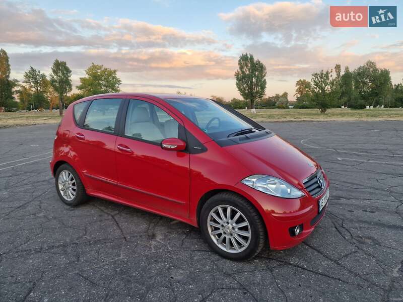 Хетчбек Mercedes-Benz A-Class 2005 в Кам'янському