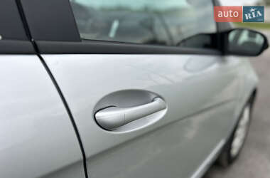 Хэтчбек Mercedes-Benz A-Class 2005 в 
