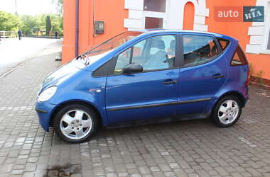 Хэтчбек Mercedes-Benz A-Class 2000 в 