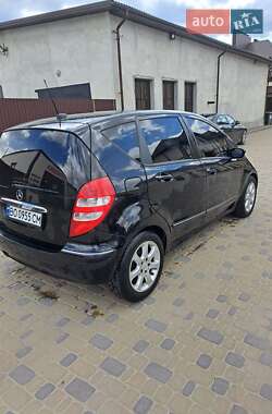 Хэтчбек Mercedes-Benz A-Class 2006 в 