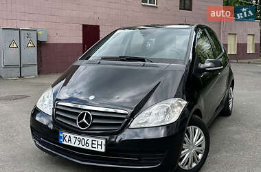 Хэтчбек Mercedes-Benz A-Class 2010 в Киеве