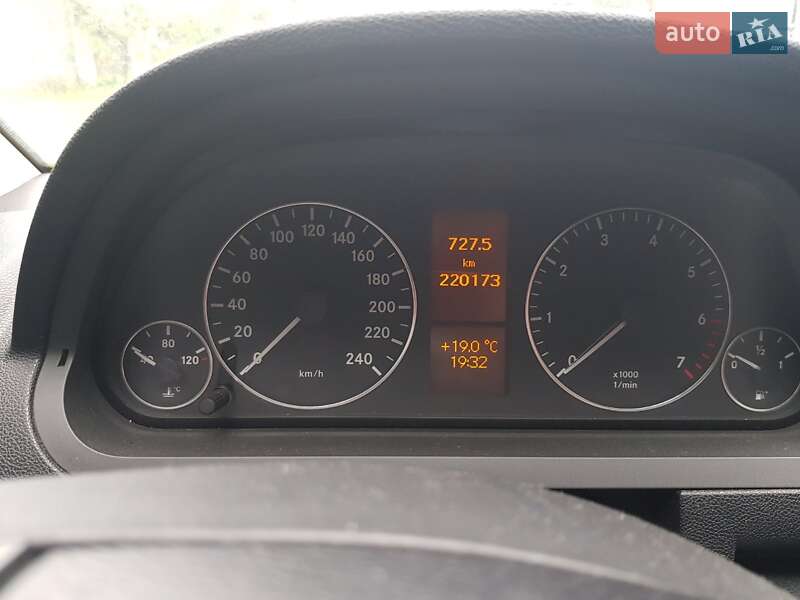 Хэтчбек Mercedes-Benz A-Class 2010 в Ивано-Франковске