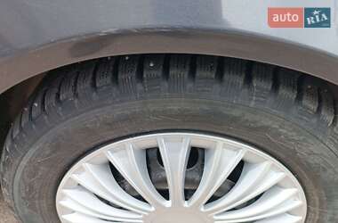 Хэтчбек Mercedes-Benz A-Class 1999 в 