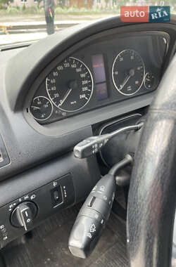 Хэтчбек Mercedes-Benz A-Class 2005 в 
