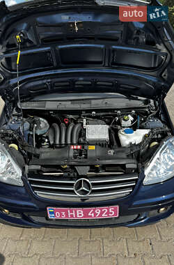 Хэтчбек Mercedes-Benz A-Class 2005 в 
