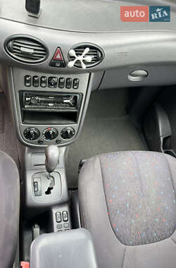 Хэтчбек Mercedes-Benz A-Class 2003 в 