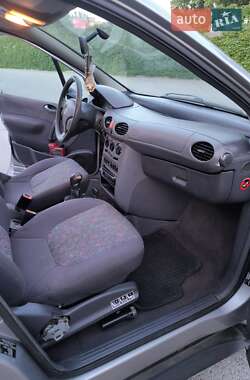 Хетчбек Mercedes-Benz A-Class 1999 в 