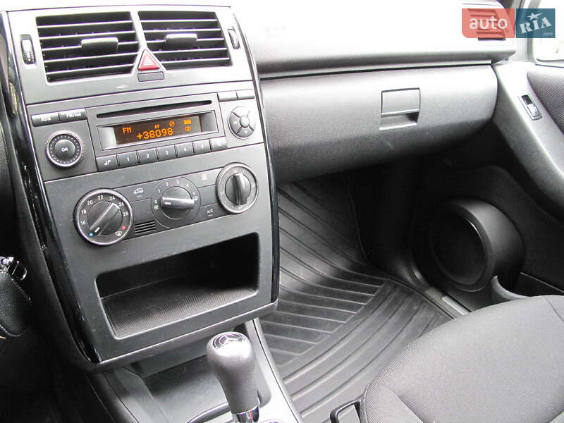 Хэтчбек Mercedes-Benz A-Class 2008 в Киеве