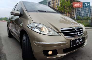 Хэтчбек Mercedes-Benz A-Class 2007 в 