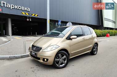 Хэтчбек Mercedes-Benz A-Class 2007 в 