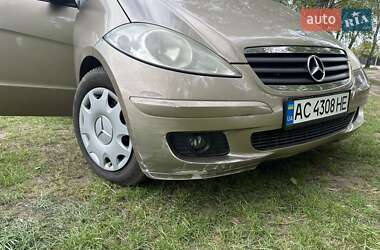Хэтчбек Mercedes-Benz A-Class 2005 в 