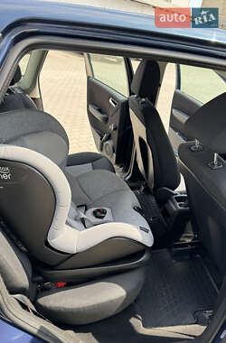 Хэтчбек Mercedes-Benz A-Class 2005 в 