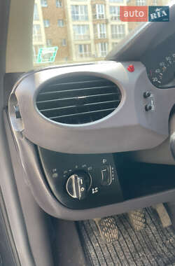 Хэтчбек Mercedes-Benz A-Class 1999 в 