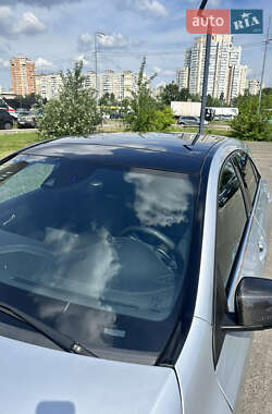 Хэтчбек Mercedes-Benz A-Class 2013 в 