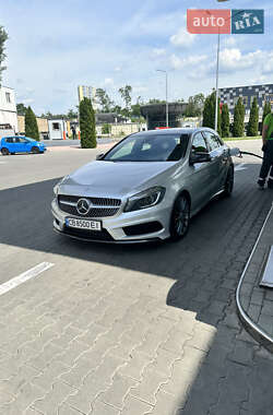 Хэтчбек Mercedes-Benz A-Class 2013 в 