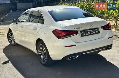 Седан Mercedes-Benz A-Class 2022 в 