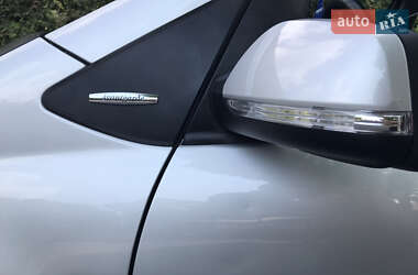 Хетчбек Mercedes-Benz A-Class 2010 в 