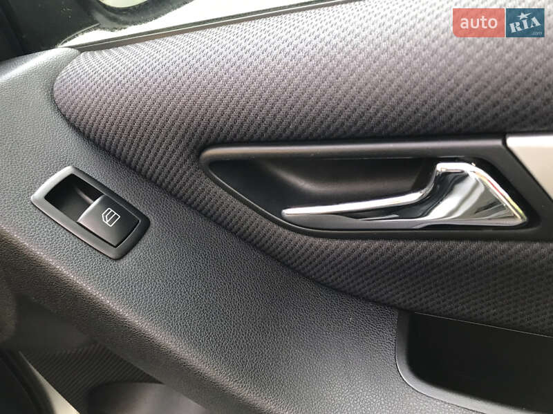 Хэтчбек Mercedes-Benz A-Class 2010 в Луцке