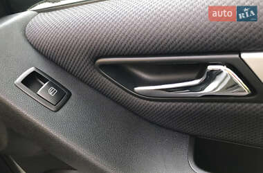 Хетчбек Mercedes-Benz A-Class 2010 в 