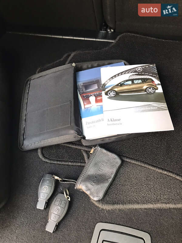 Хэтчбек Mercedes-Benz A-Class 2010 в Луцке