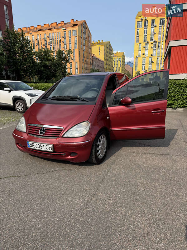 Хэтчбек Mercedes-Benz A-Class 2002 в Киеве